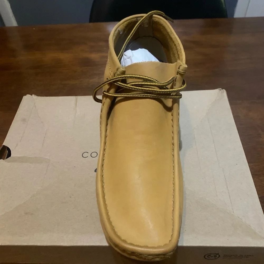 Clarks Men's Tan Boots
